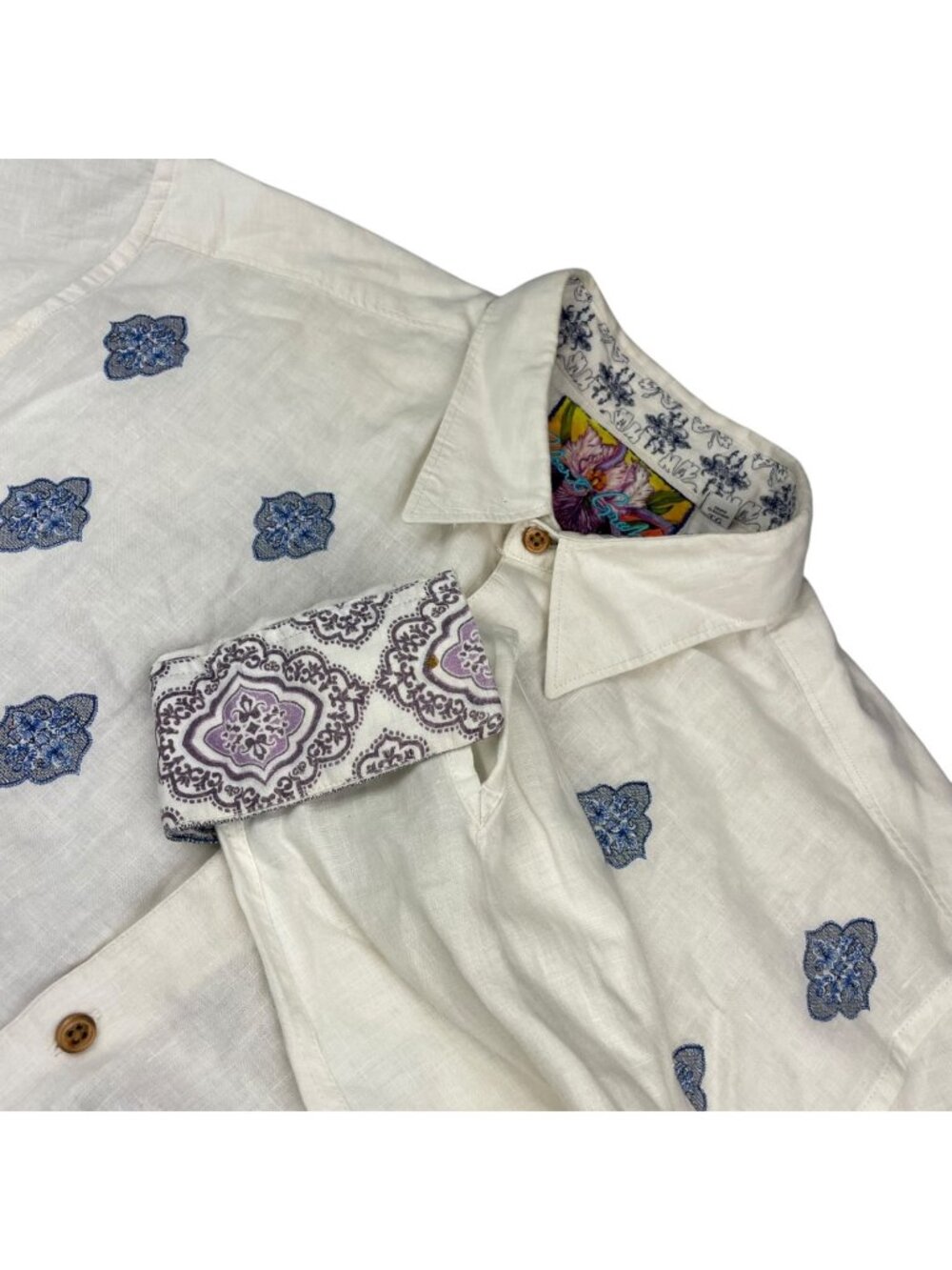 Robert Graham Men's 100% Linen Flip Cuff Embroidered Button Shirt White • XL